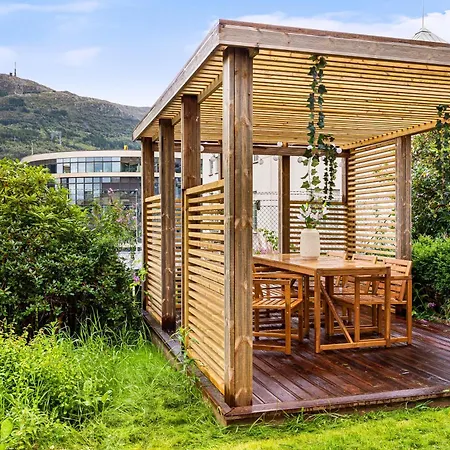 Lägenhet Pergola - Free Parking - 5 Min Walk To Facilities *