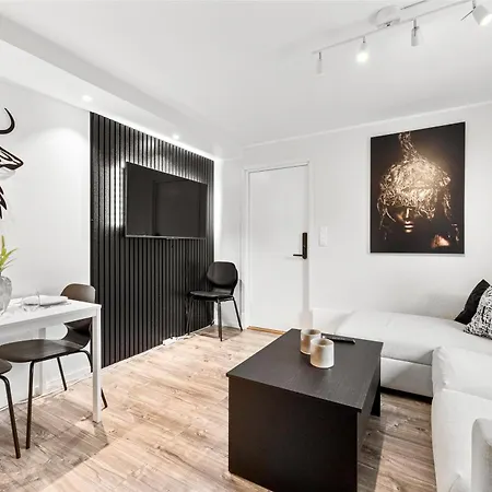 Pergola - Free Parking - 5 Min Walk To Facilities Apartment Bergen